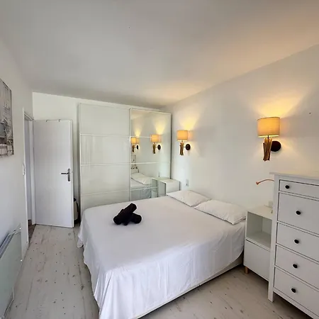 Apartment Valras-loc Sablon - T4 Front De Avec Balcon
