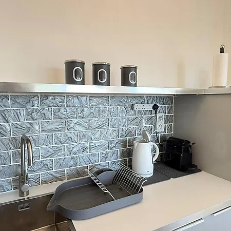 Apartment Valras-loc Sablon - T4 Front De Avec Balcon *